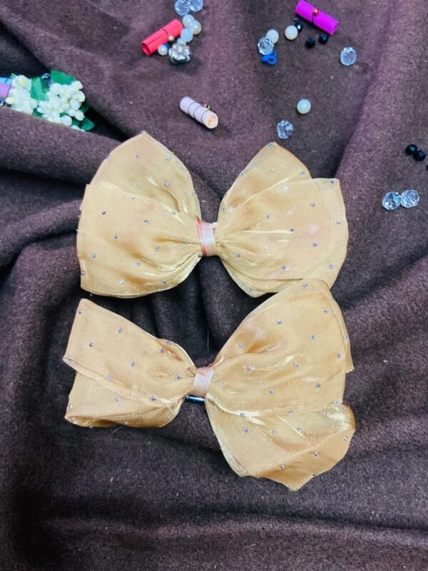 Small bow pins - Image 11
