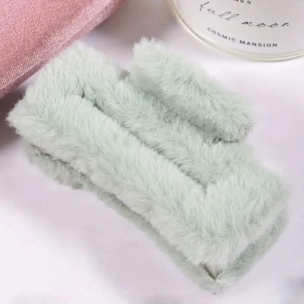 Plush Korean Catcher - Image 4